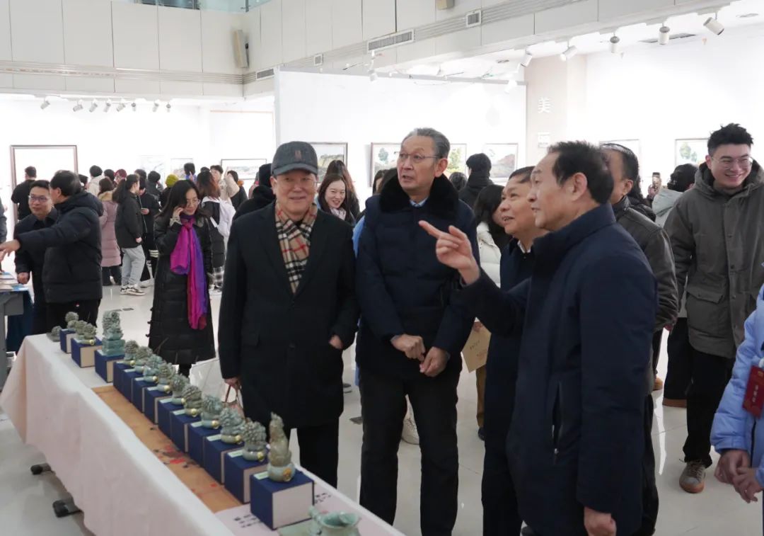 https://www.zzut.edu.cn/__local/1/23/D7/FC8C689C4103876F3AE06927A53_2687E404_156AB.jpg?e=.jpg