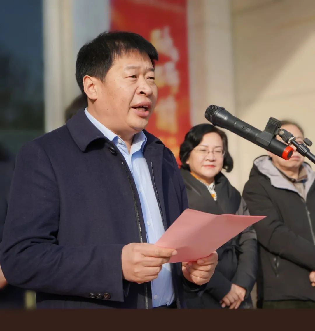 https://www.zzut.edu.cn/__local/5/8A/0E/43E002A2A98DA351127F8048C25_181A64D9_153FF.jpg?e=.jpg