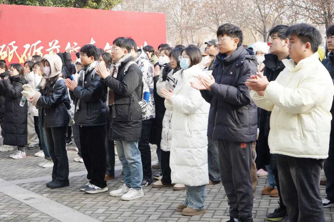 https://www.zzut.edu.cn/__local/9/FC/AC/26F0948DCBC51E9070823175856_5F4180DC_20CDE.jpg?e=.jpg